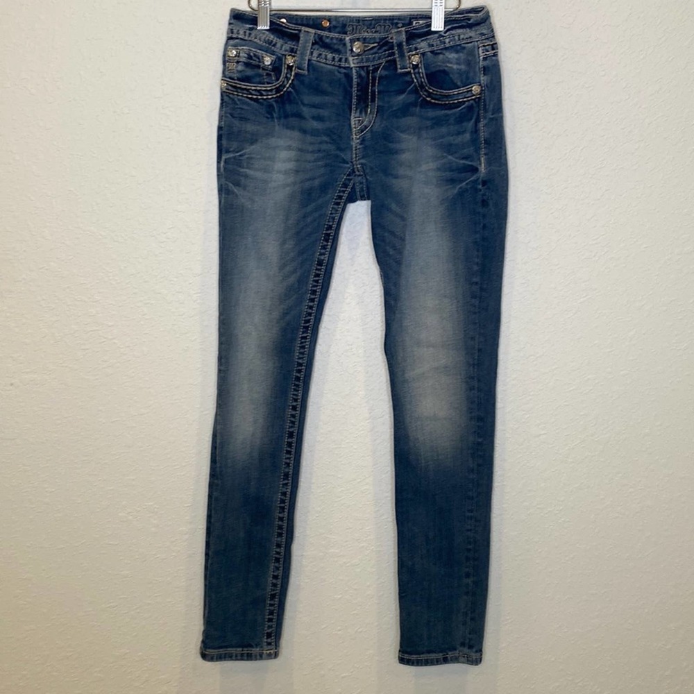 Miss Me Signature Skinny Jeans Embroidered Sequins Rhinestones EUC Sz 28 Cotton